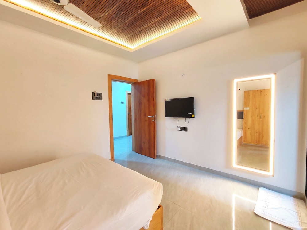 Hotel Satkar Inn