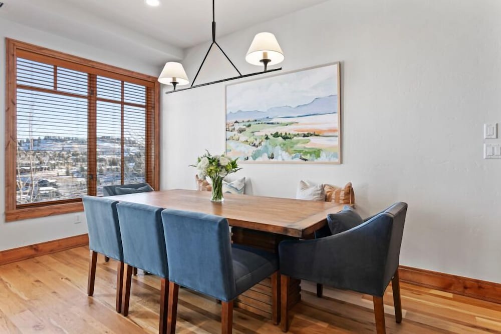 305 - Three Bedroom Shooting Star 3 Condo