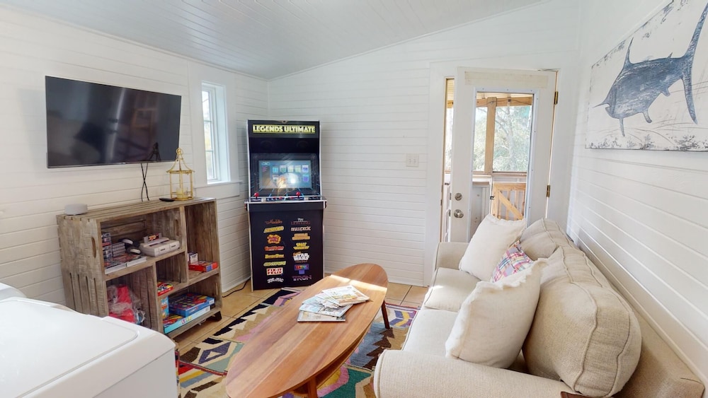 16 6th Avenue by Tybee Vacation Rentals