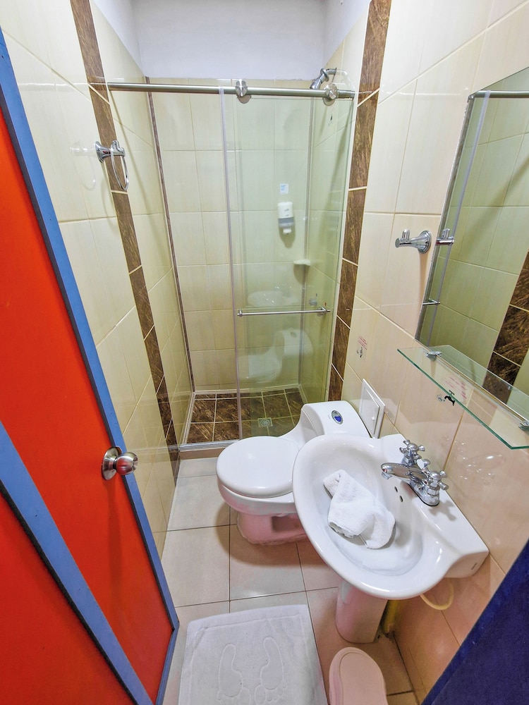 Hostal Mythos