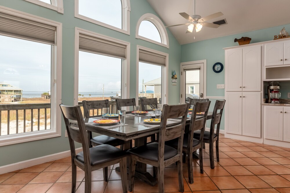 Surfside - 2431 Bienville 4 Bedroom Home by RedAwning
