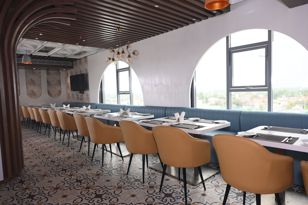 HOTEL MAHIKA