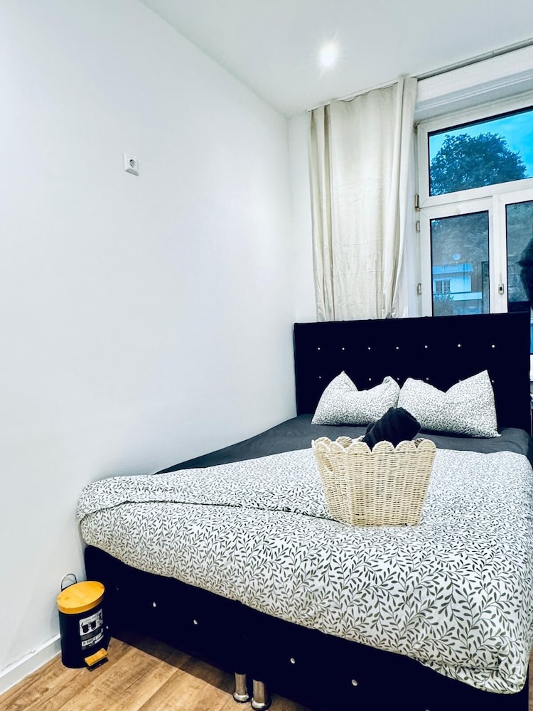 Bright Studio Close to Klosterneuburg