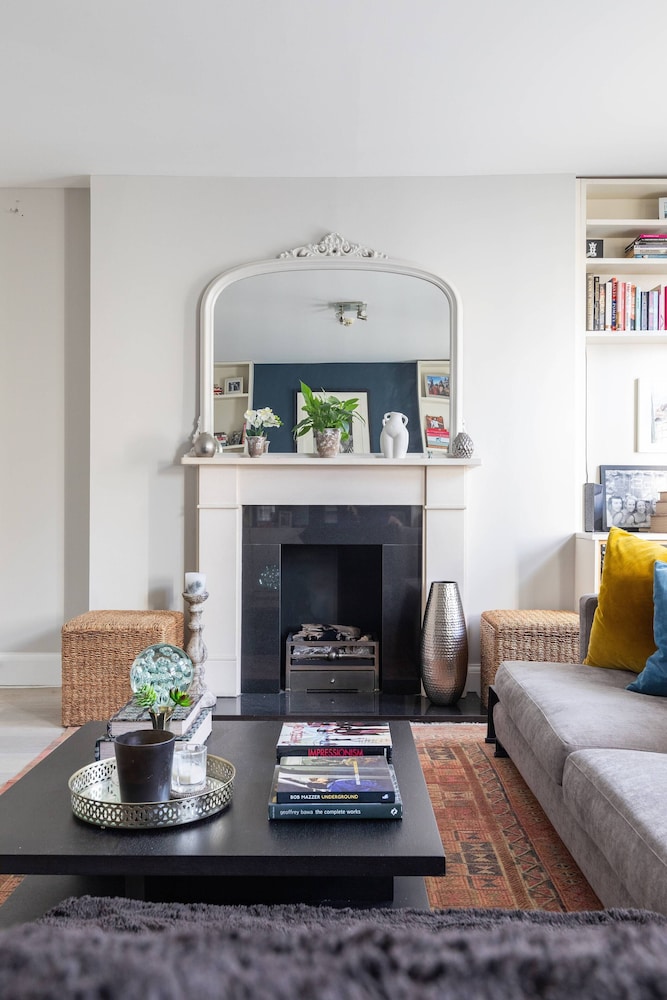 Oakley Street VII by Onefinestay