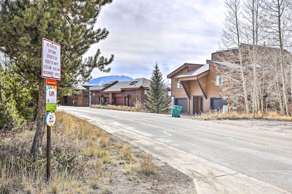 Sunny Alpine Escape w/ Hot Tub + Mountain Vistas! view 4