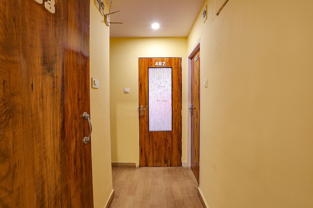 FabHotel Dream Inn I