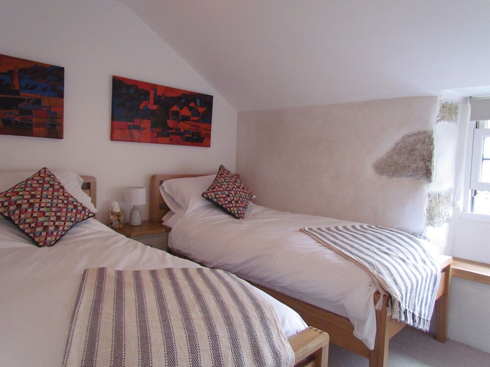 Trenwith Bridge Cottage