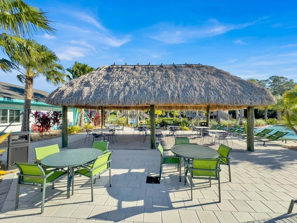 Storey Lake Resort 5 Bedroom Private Pool Home 5 Home
