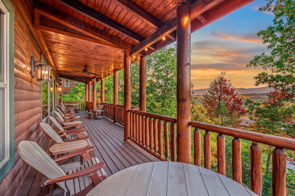 A View for All Seasons Luxe Smoky Mountain Cabin With Hot Tubs Game Room