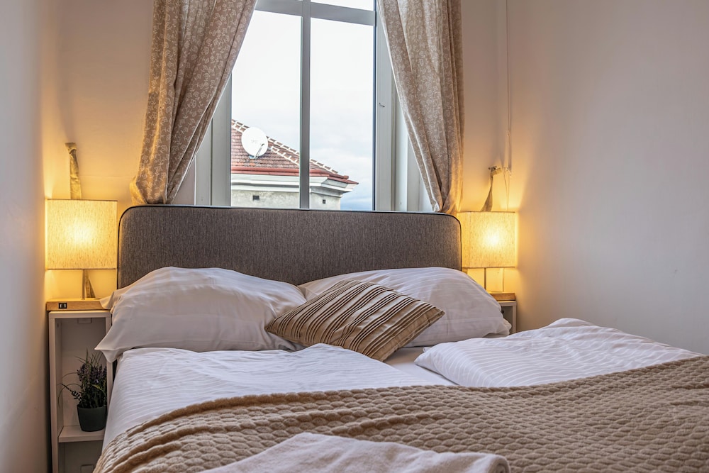 Affordable Apartment Close to Stadthalle