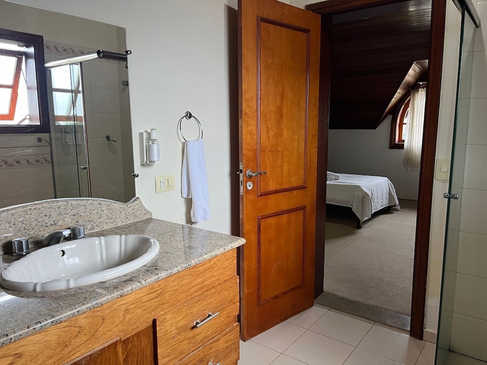 Cerejeira Guest House