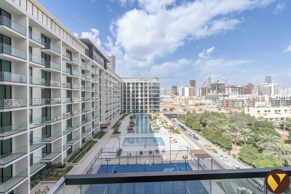 Binghatti Phoenix JVC Near Circle Mall