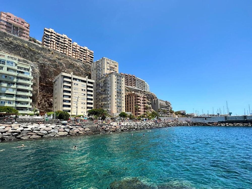 Apartment in Radazul With Stunning Sea Views