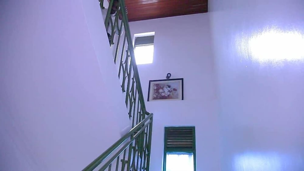Silver Budget & Travel Accommodation