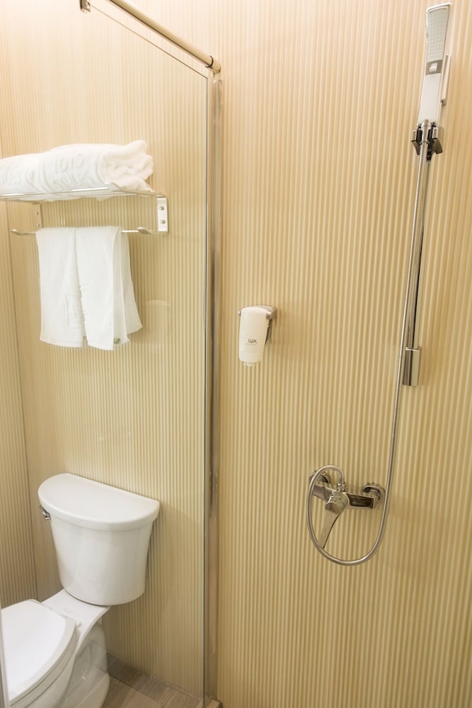 ibis Styles GY Bosideng Plz