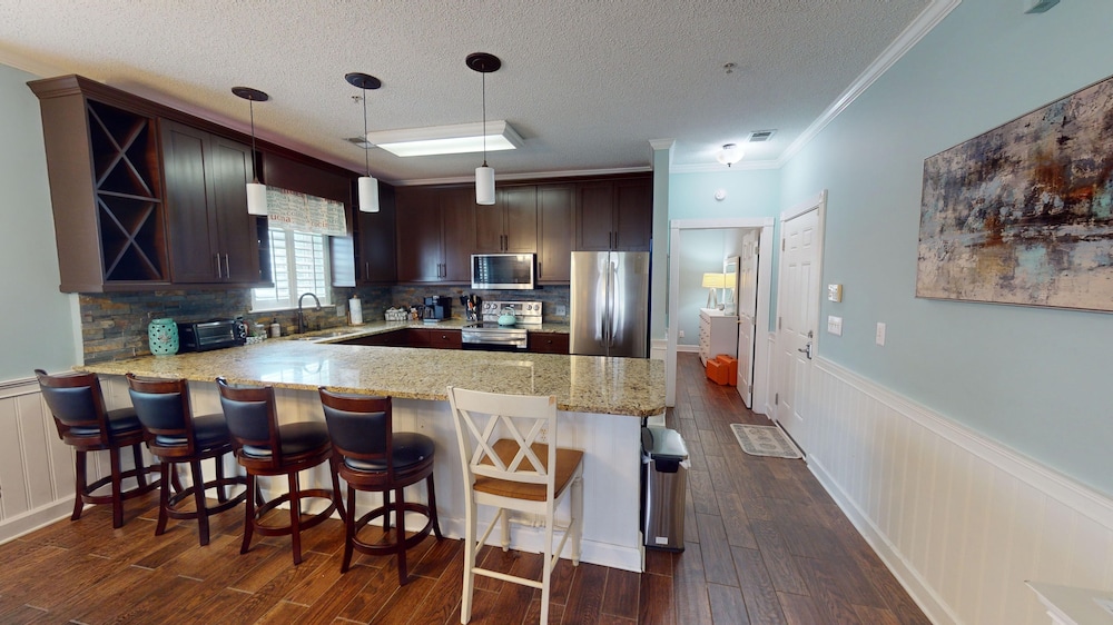 Magnolia North Unit 105 3 Bedroom Condo