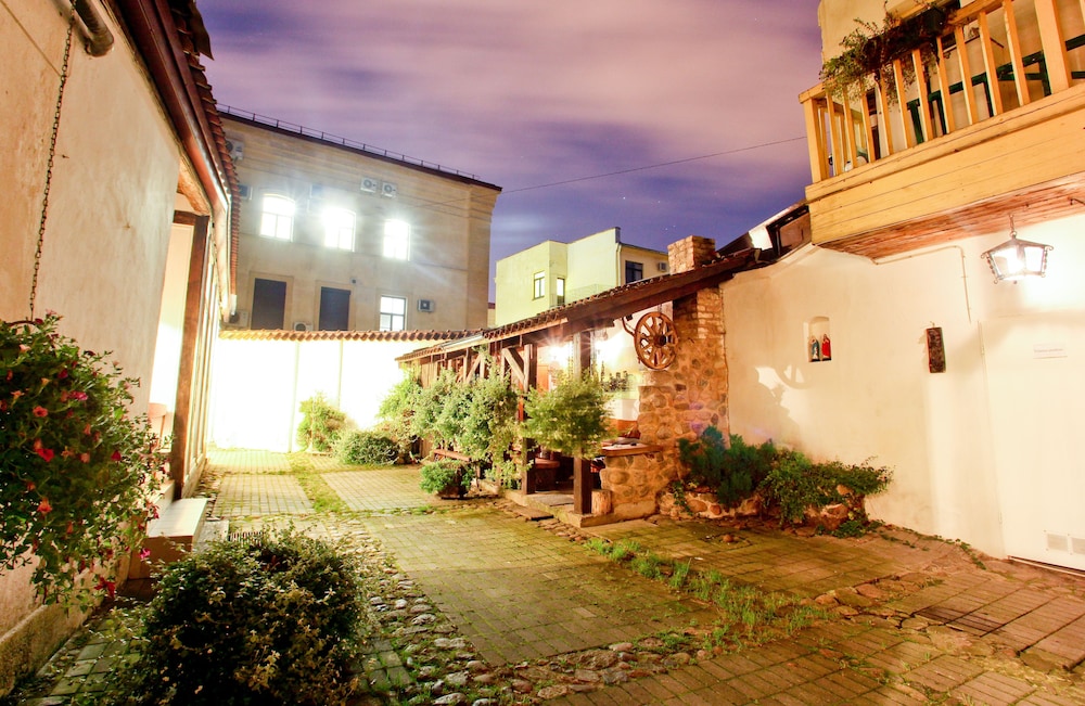 Photo 45