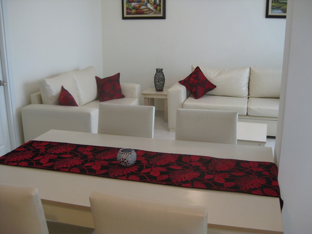Orka Olivia Apartments