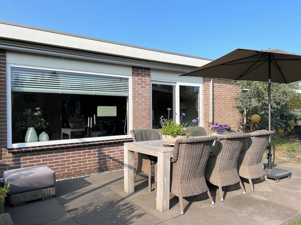 Countryside View Bungalow Near Dunes