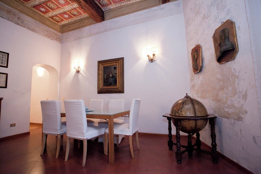 Via Giulia Wonderful Apartment