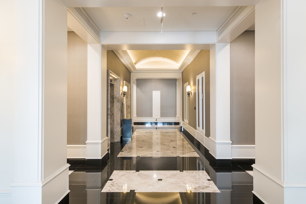Ist flats Serviced Apartments - EMAAR SQ