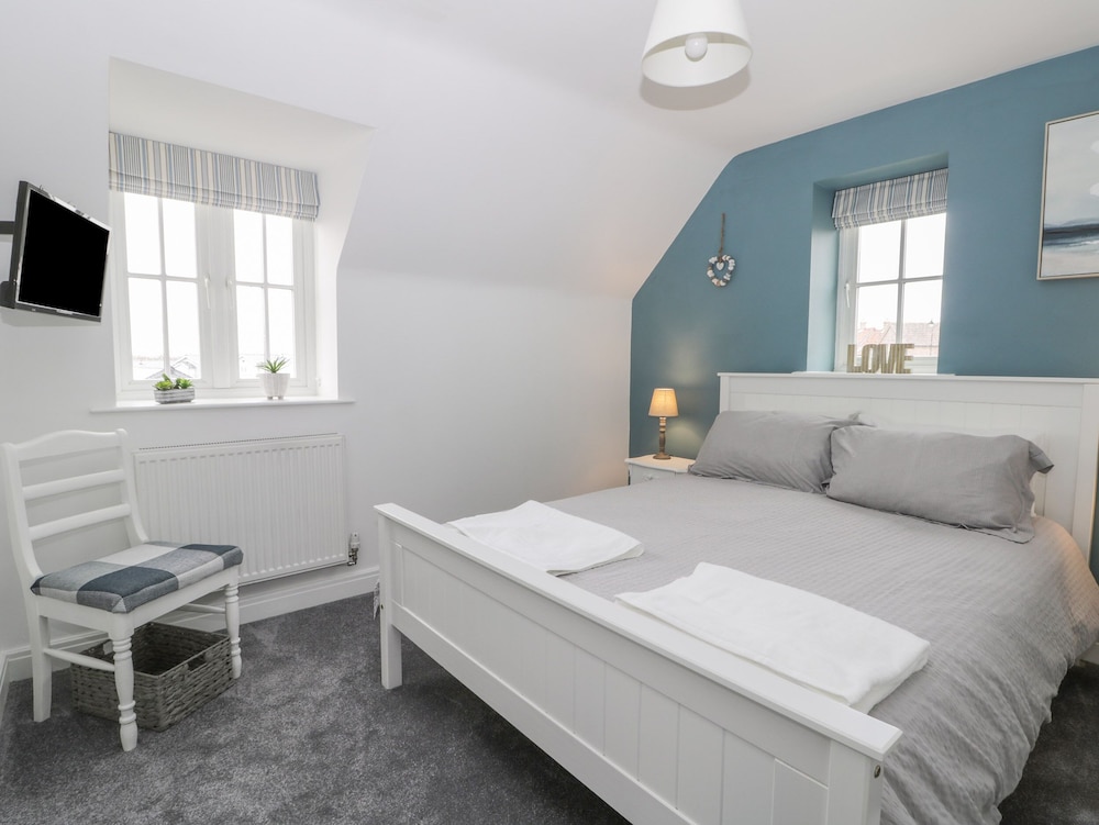 Causeway Cottage view 3