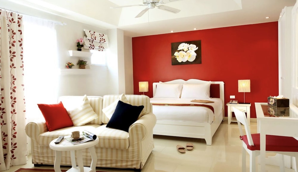 The Beach Heights Resort