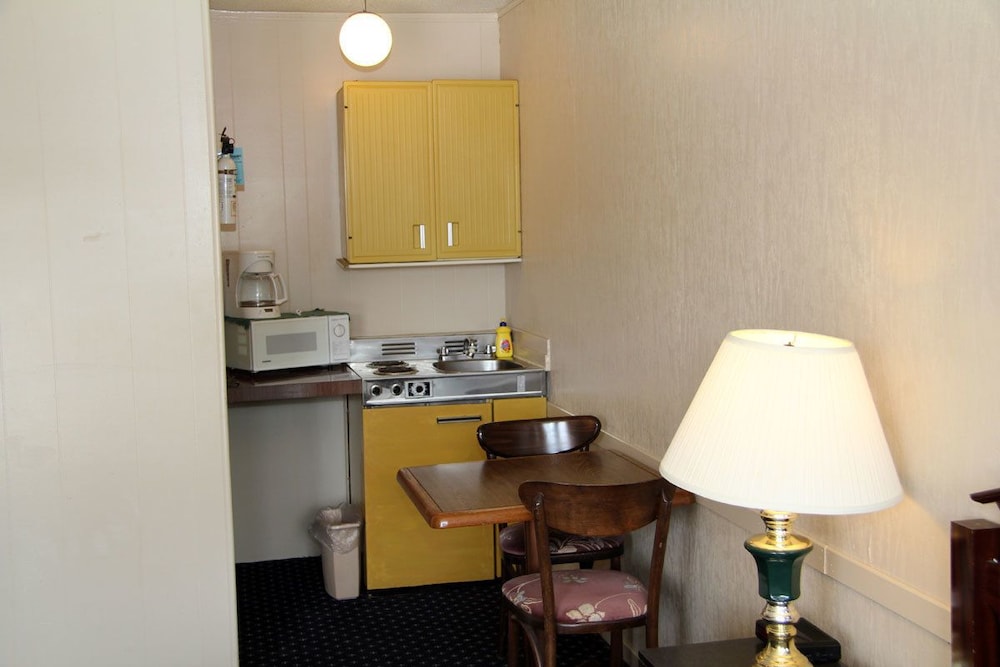 Diamond Motor Inn