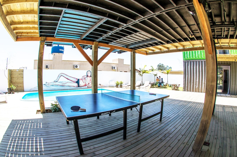 Innbox - Praia Do Rosa - Hostel