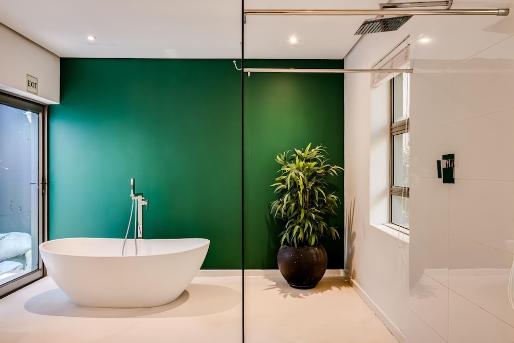 Ocean View Camps Bay 5bed Villa w Pool Valtameri