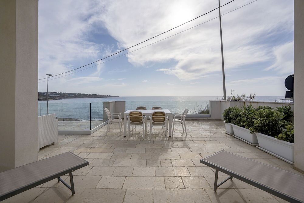 Villa Blu Panoramica Trilo Sea View