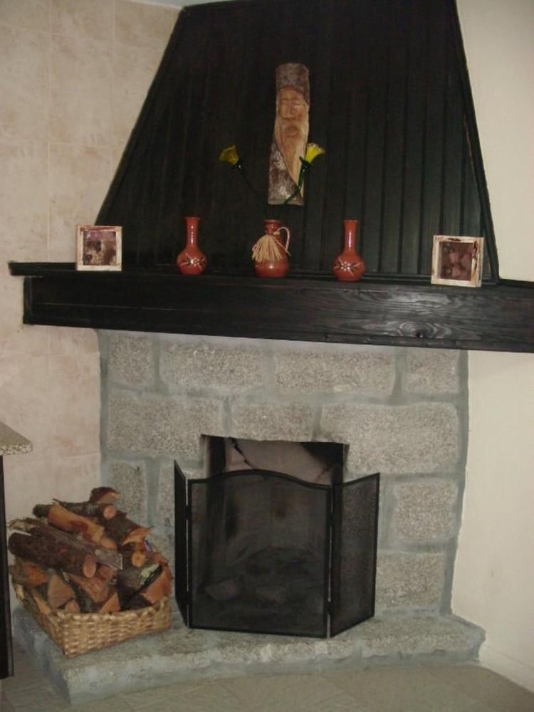 Serra da Estrela Seven Rooms 3 Suites Villa In s
