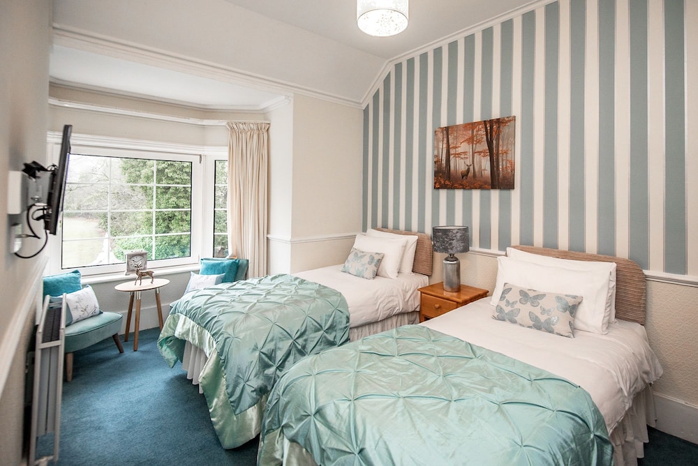 Trivelles Waterhall Country Hotel - Gatwick