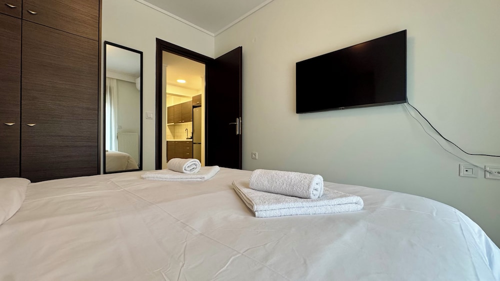 Icon Apartments