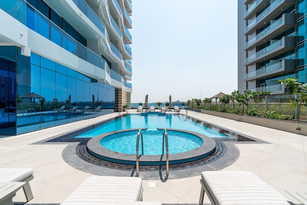 GLOBALSTAY. New Apartments in Business Bay