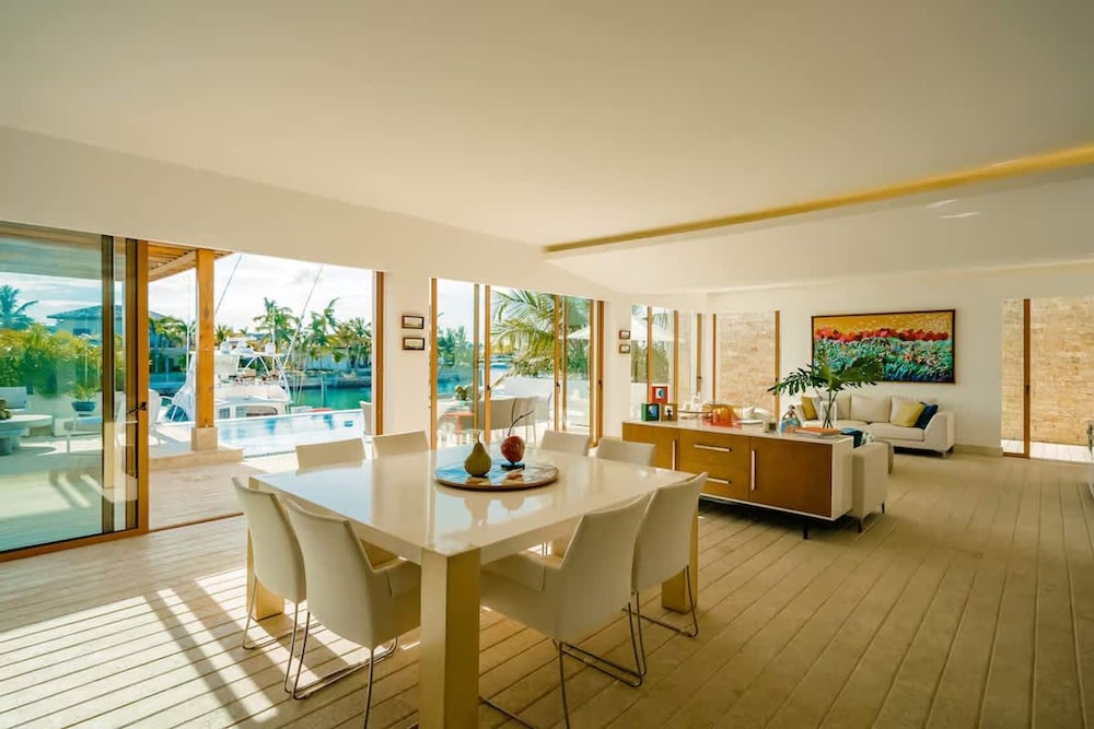 Dreamy 4BR Villa in Cap Cana s Marina