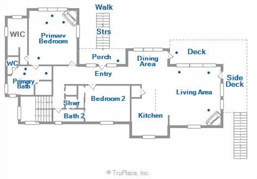Lone Hand Lodge 4 Bedroom Home by RedAwning