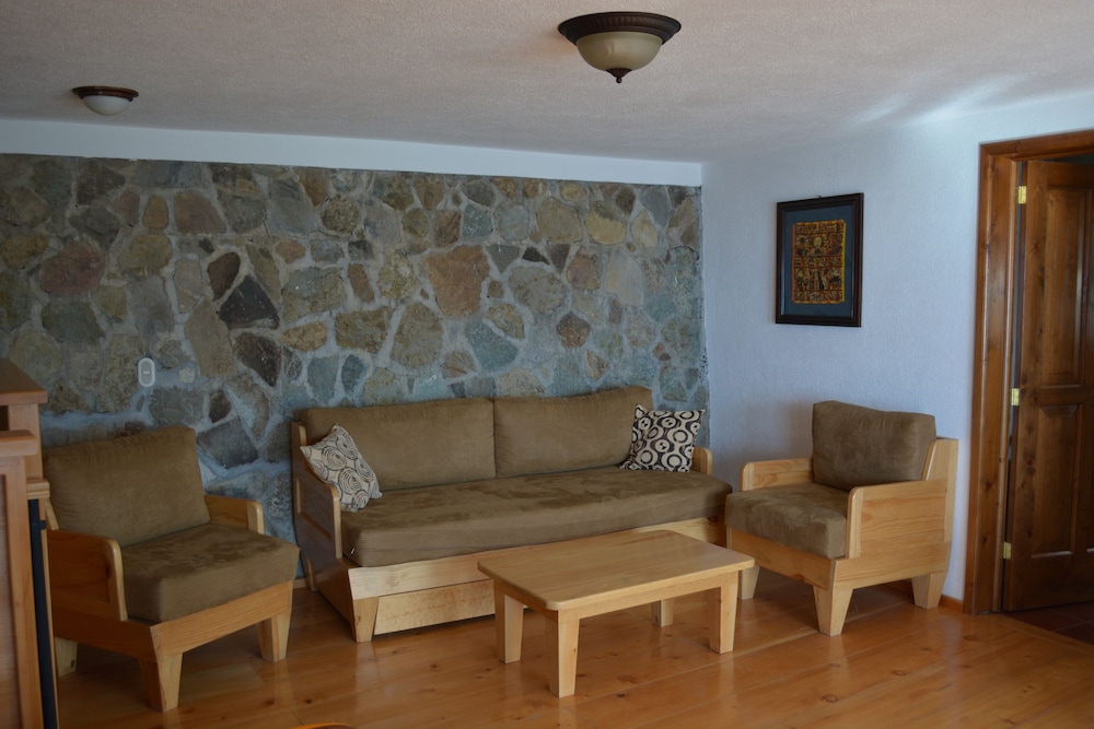 Atitlan Villas Qanajuyu