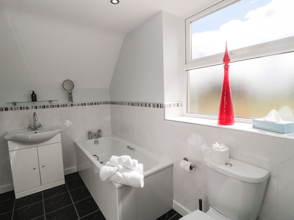 Butterchurn Apartment