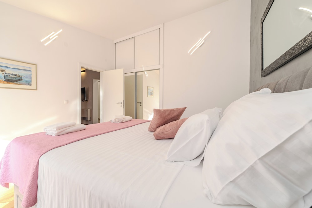 Apartments Grbic