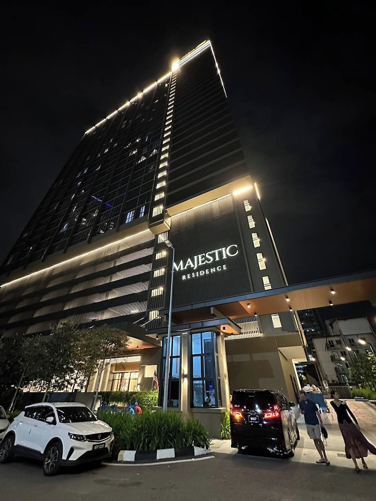 Majestic Residence KLCC By Flixhome