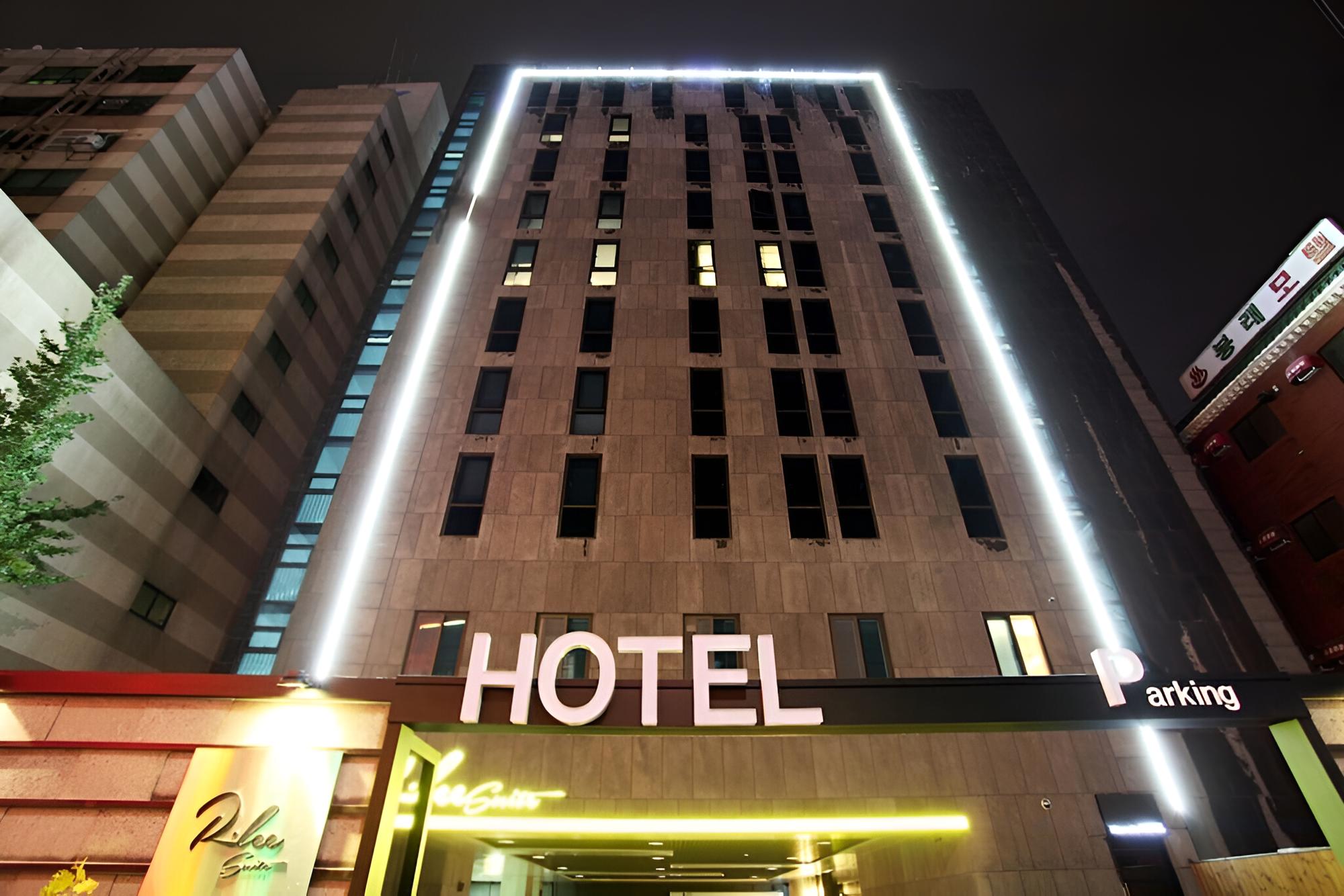Incheon Ali Suite Hotel