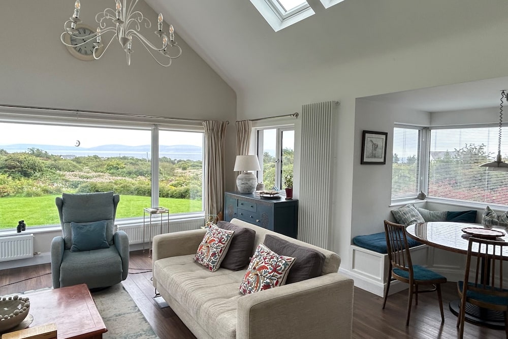 Luxury Galway Getaway With 5 Bedrooms