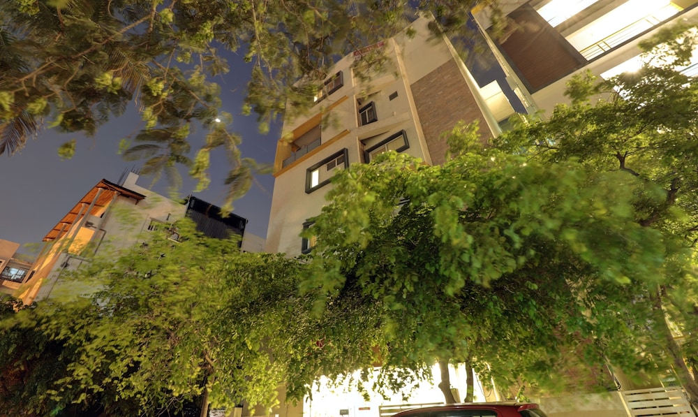 Jagadish Hotel HSR view 3