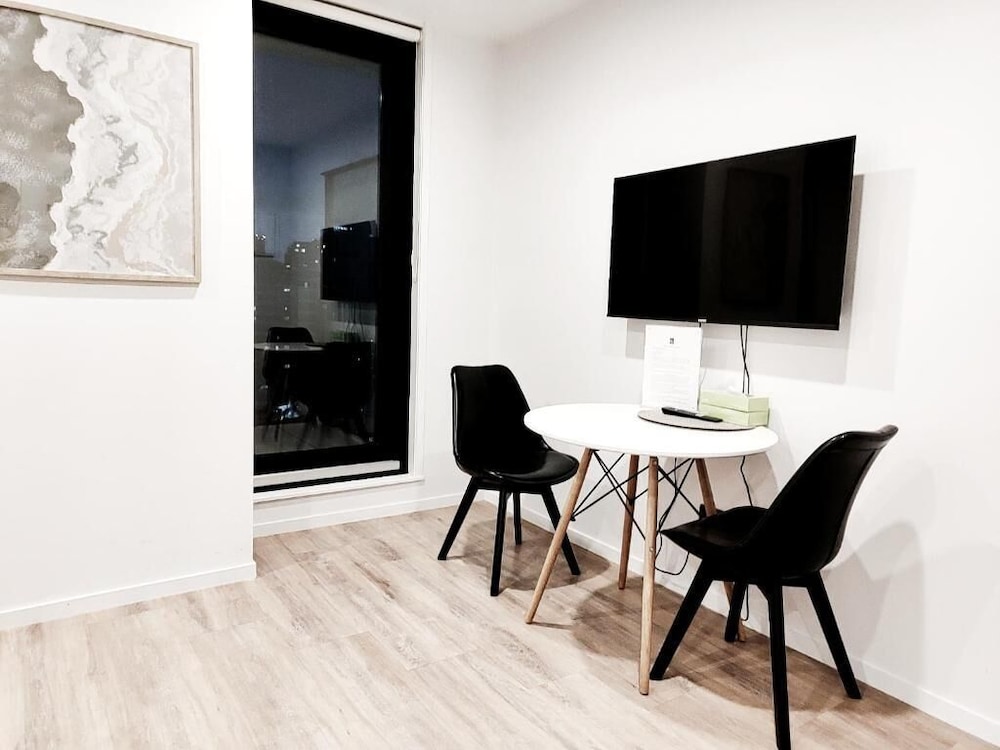 Sky Stars CBD Apartments