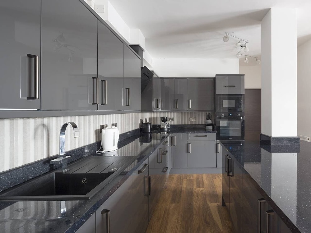 Manhattan Heights 3 view 4