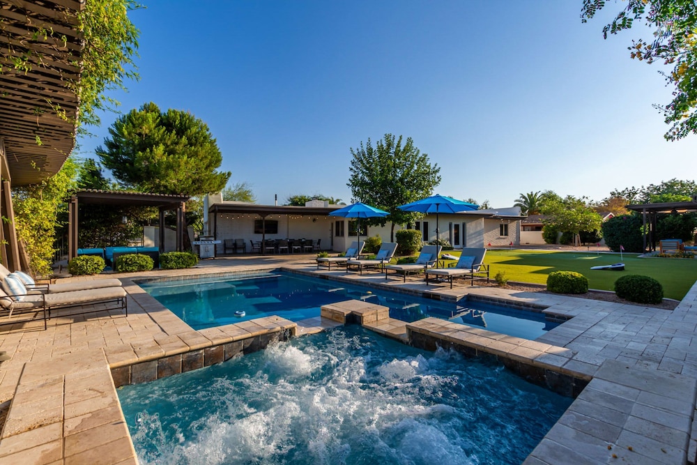 Mescal Villa Casitas Sportcourt Pool NEW Kitchen