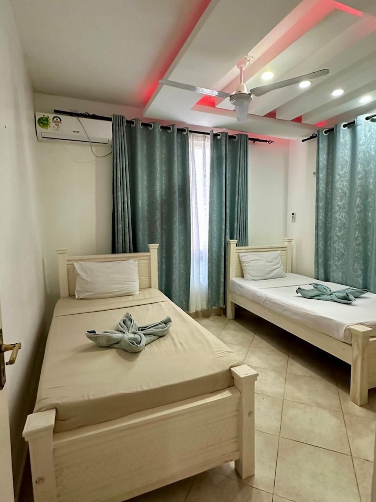 Clalem Apartments & Suites