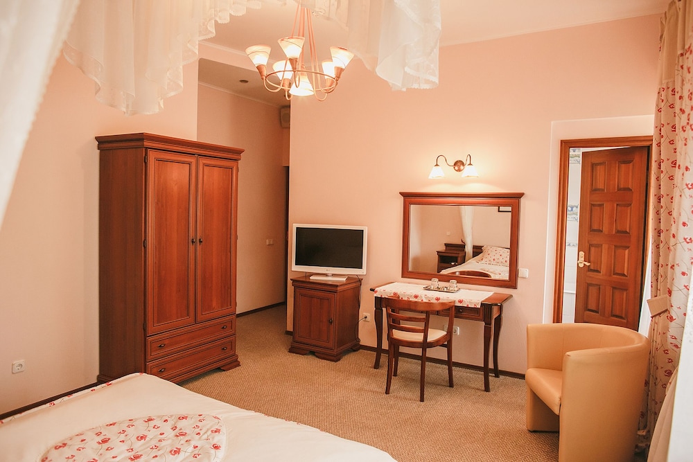 Hotel Shale
