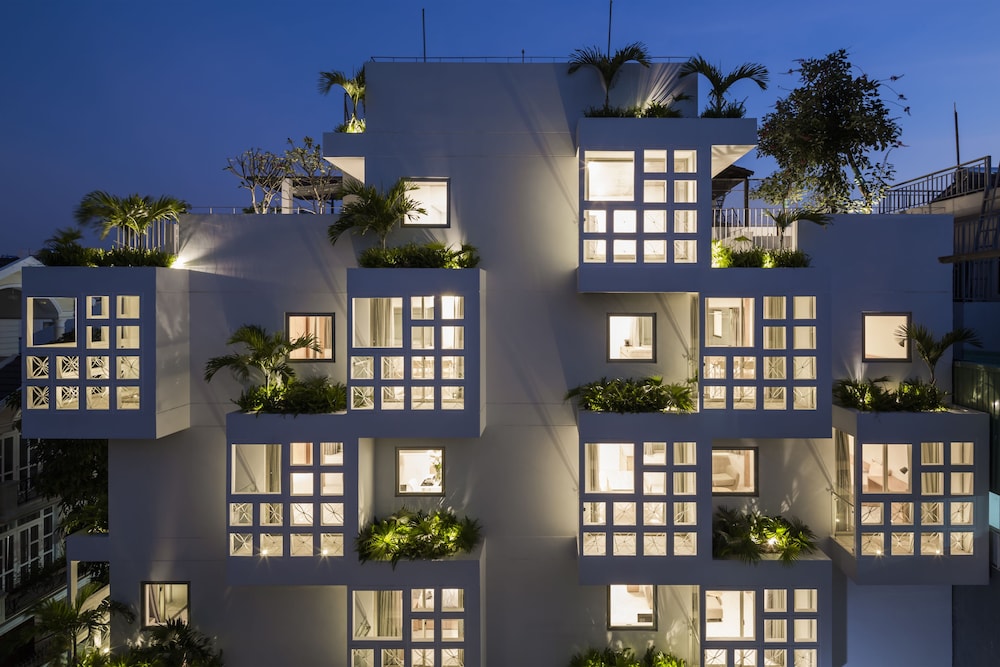 The Tropical Residence Serviced Homestay